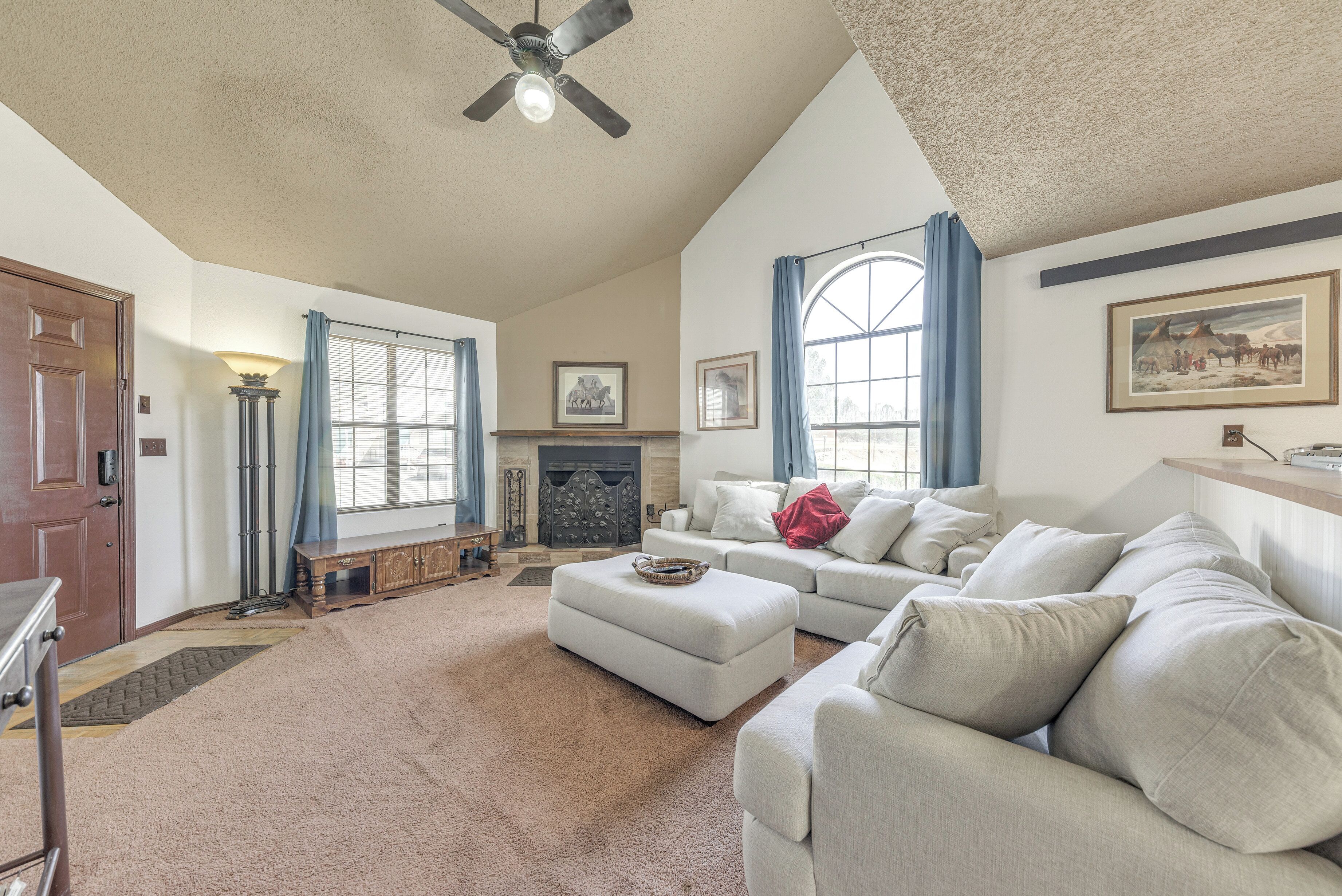 المنشأة من الداخل