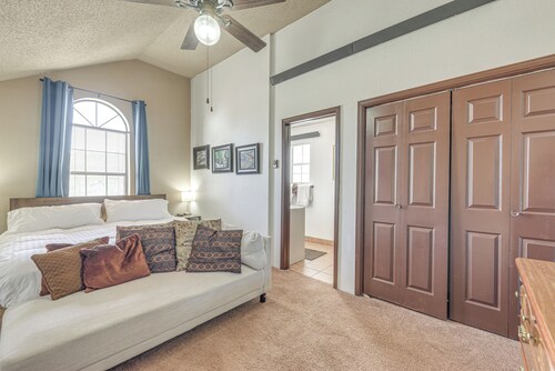 Cozy Ruidoso Condo w/ Wood-burning Fireplace!