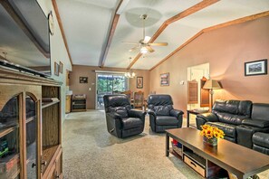 House (3 Bedrooms) | Interior - Bella Vista Home Base Near Mtn Biking & Golf! (Bella Vista)