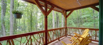 Family-friendly Blue Ridge Cabin w/ Game Room!