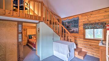 House (1 Bedroom) | Interior