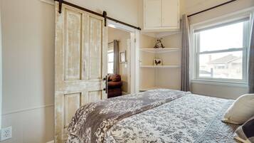 Cottage (2 Bedrooms) | Interior