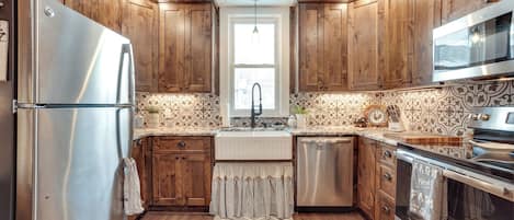 Cottage (2 Bedrooms) | Interior