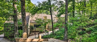Cozy Wintergreen Resort Condo: Walk to Ski Lifts!
