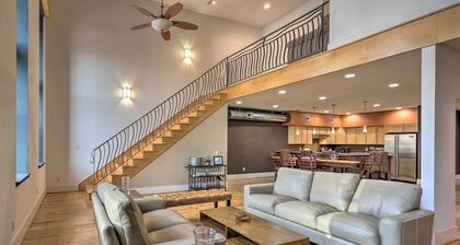 Chic Downtown Escape, 8 Miles to Motor Speedway!