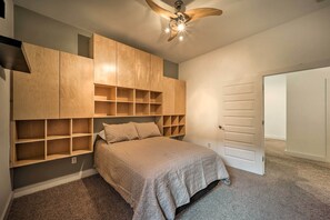 2 soverom og sengetøy