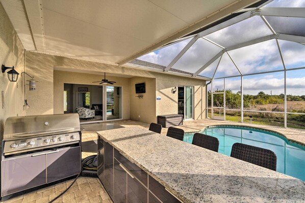 House (4 Bedrooms) | Interior - Port Charlotte Canalfront Home w/ Pool & Dry Bar! (Port Charlotte)