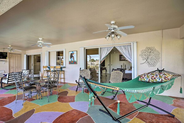 House (3 Bedrooms) | Interior - Canal-view Home w/ Lanai in Cape Coral! (Cape Coral)