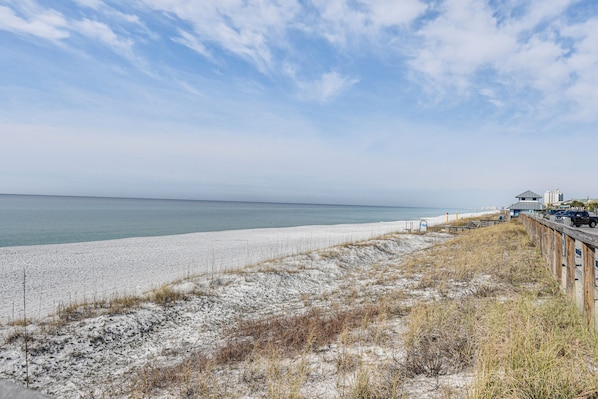 Cottage (2 Bedrooms) | Interior