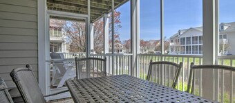 4 Mi to Bethany Beach: Sunny Escape w/ Porches!