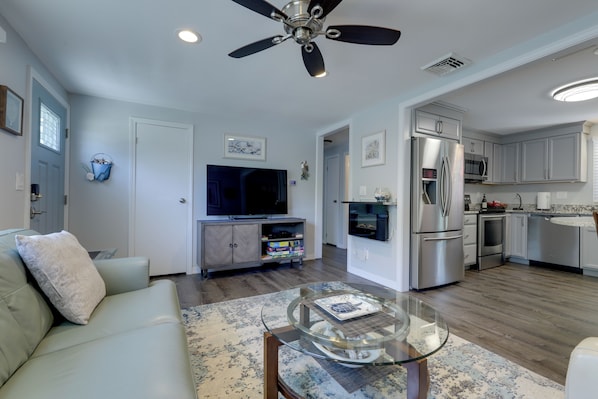 House (2 Bedrooms) | Interior - Coastal Getaway w/ Porch, 2 Mi to Niantic Beach! (Niantic)