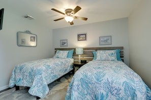 House (2 Bedrooms) | Interior - Coastal Getaway w/ Porch, 2 Mi to Niantic Beach! (Niantic)