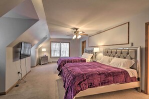 House (4 Bedrooms) - Home w/ Hot Tub, Fire Pit, Koi Pond: Walk to Lake! (Henryville)