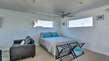 Apartment (0 Bedroom) | Interior