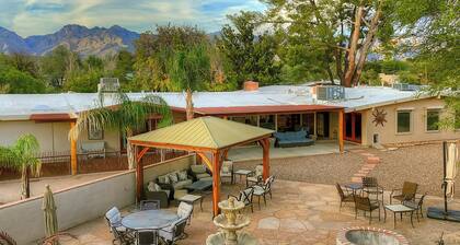 Shared Hot Tub + Fire Pit: Tucson Casita By Hiking