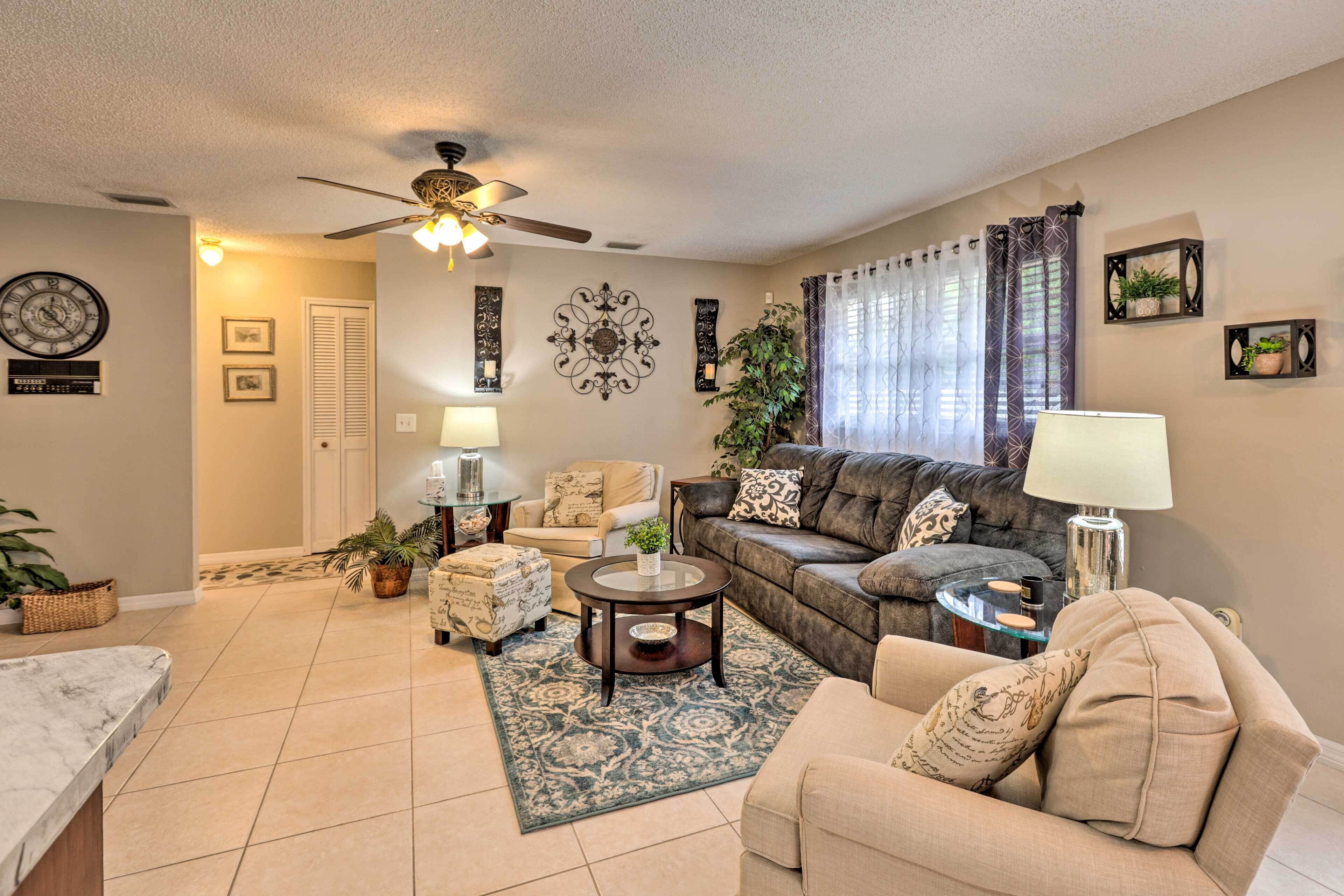 House (3 Bedrooms) | Interior