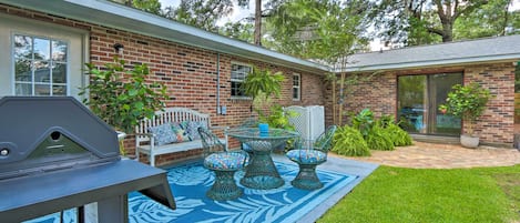 House (3 Bedrooms) | Front of property
