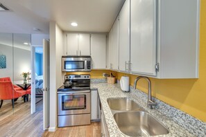 Apartment (1 Bedroom) | Interior - Chic Palm Springs Resort Condo w/ 2 Balconies (Palm Springs)