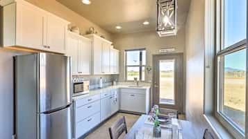 House (1 Bedroom) | Front of property