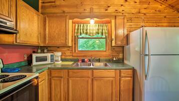 Apartment (0 Bedroom) | Interior