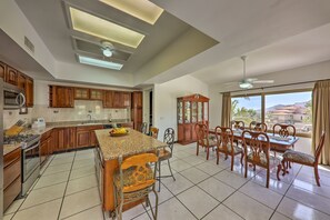 Interior - Luxe Cabo Retreat: Terrace w/ Stunning City Views! (Cabo San Lucas)