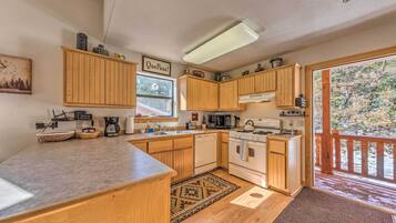 Casa (2 Bedrooms) | Interior