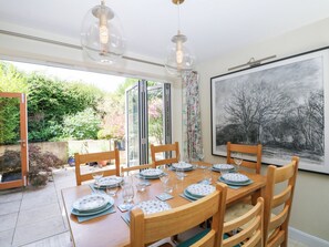 Cottage | Dining - Cherry Garden Cottage (Cranbrook)