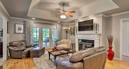 Gallatin House on Long Hollow Golf Course!