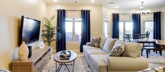 Fire Pit & Mountain Views: Horseshoe Bend Retreat