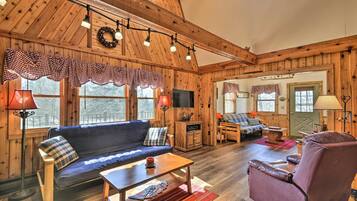House (2 Bedrooms) | Front of property