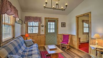 ํ์ฐ์ค (2 Bedrooms) | ๋ด๋ถ