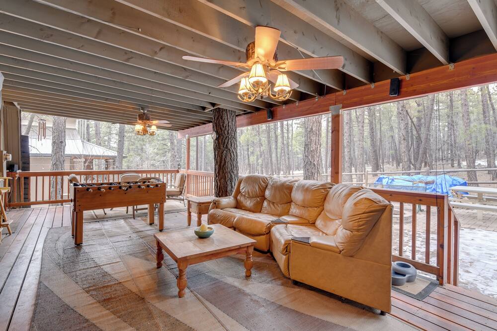 Near Hiking & Golfing: Munds Park Cabin w/ Deck! - Happy Jack