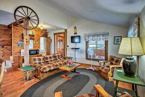 Cottage (3 Bedrooms) | Interior - Center Ossipee Pet-friendly Cottage w/ Dock! (Center Ossipee)