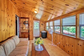 Cottage (3 Bedrooms) | Interior - Center Ossipee Pet-friendly Cottage w/ Dock! (Center Ossipee)