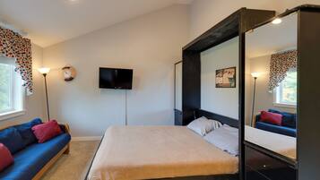 House (1 Bedroom) | Interior