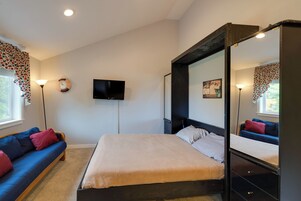 House (1 Bedroom) | Interior