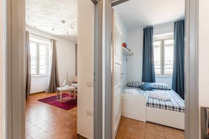 2 camere, ferro/asse da stiro, Wi-Fi gratuito, lenzuola