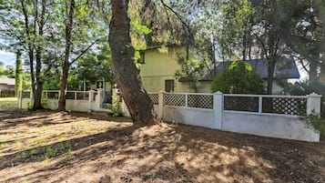 Talo (4 Bedrooms) | Sisätilat