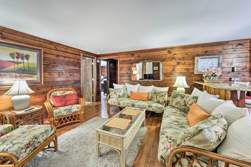 Seaside Park Apt: Outdoor Shower, Walk to Beach!