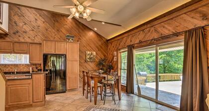 Private Deck & Dock: Home on Lake Hamilton!