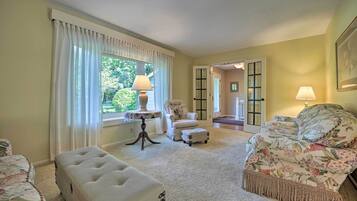 Rumah (4 Bedrooms) | Interior