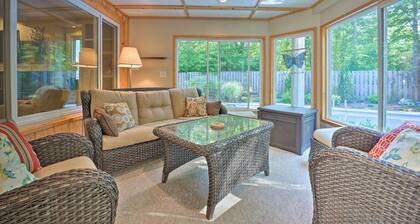 Lovely Holland Home w/ 1 Mile to Lake Michigan!