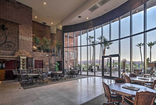 Lake Havasu Getaway w/ Golf Course & Lake Views!