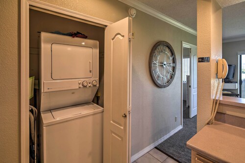 Lake Havasu Getaway w/ Golf Course & Lake Views!