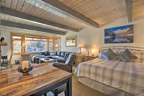Pool + Hot Tub Access! Ski Lovers Studio