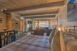Apartment (0 Bedroom) | Interior - Ski Lovers Studio w/ Easy Pool + Hot Tub Access! (Snowmass Village)