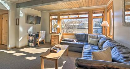 Pool + Hot Tub Access! Ski Lovers Studio