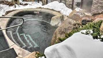 Apartment (0 Bedroom) | Interior