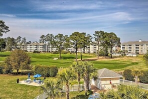 Interior - Magnolia Pointe Condo on Golf Course! (Myrtle Beach)