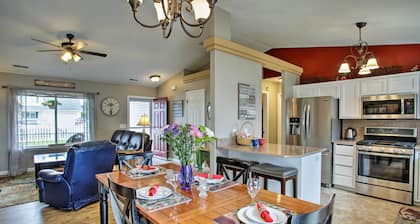 Cozy Getaway w/ Yard & Patio: 4 Mi to Hayden Lake!